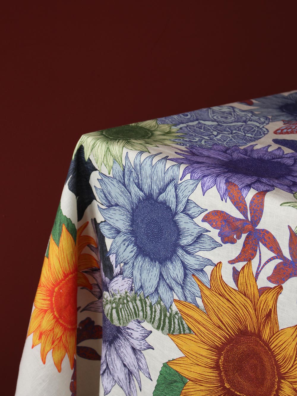 Sunflower 1.5 x 2m Linen Tablecloth